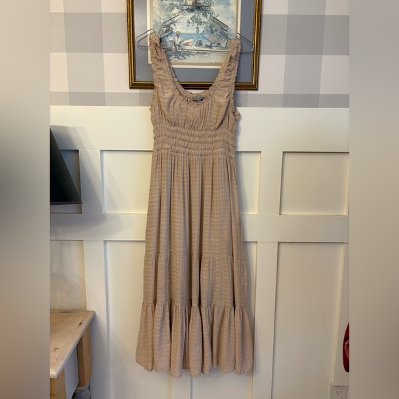 Boho Elegant Beige Sleeveless Dress Size Small - Picture 3 of 6